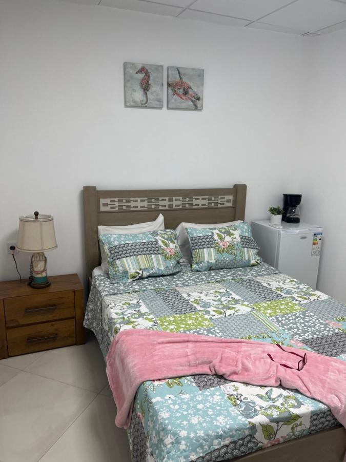 Techas City Center Luxurious Suites & Rooms Praia Kültér fotó